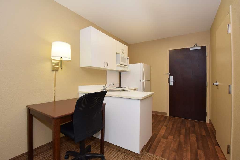 Extended Stay America Suites - Detroit - Canton Ruang foto