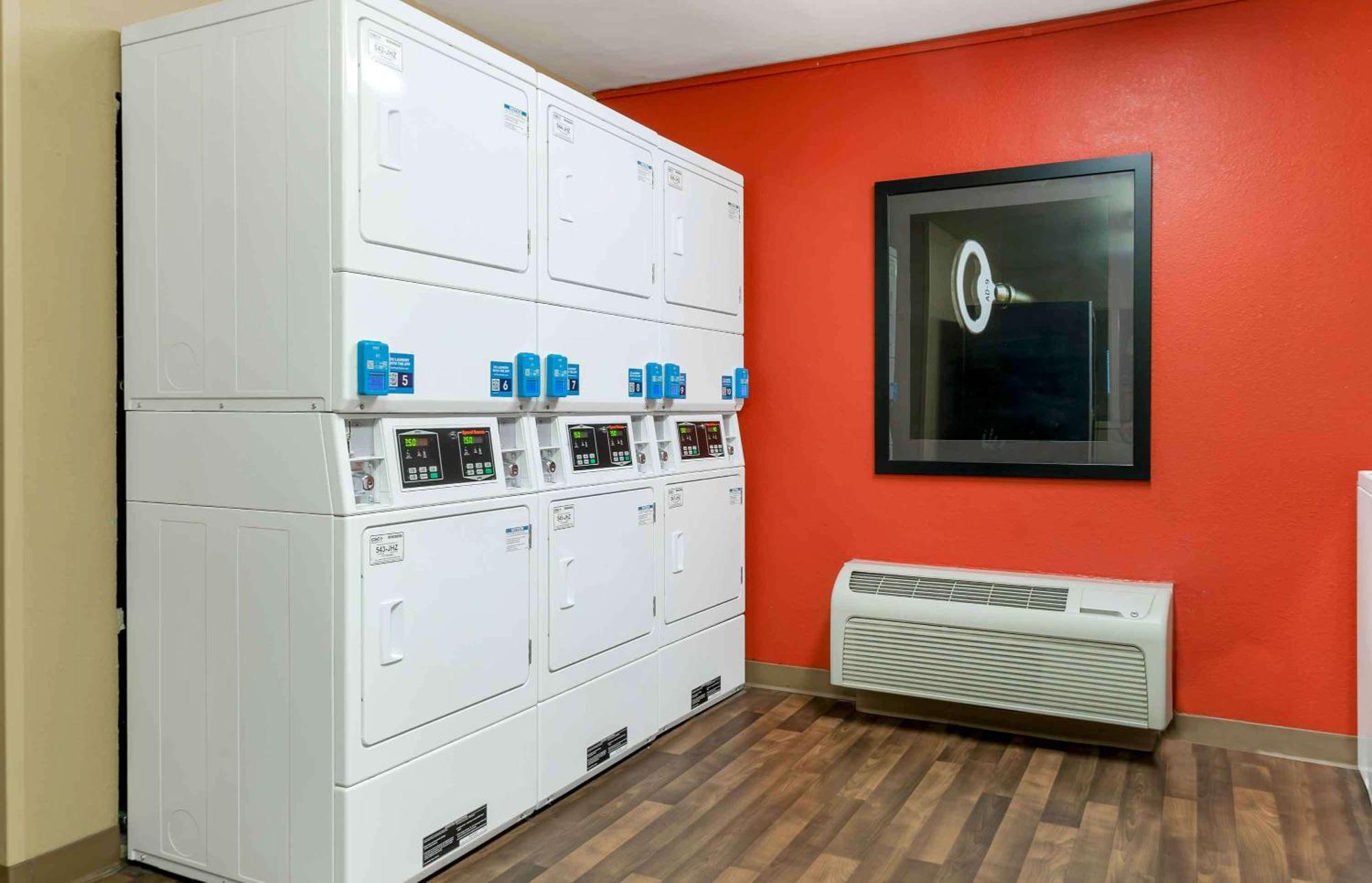 Extended Stay America Suites - Detroit - Canton Bagian luar foto