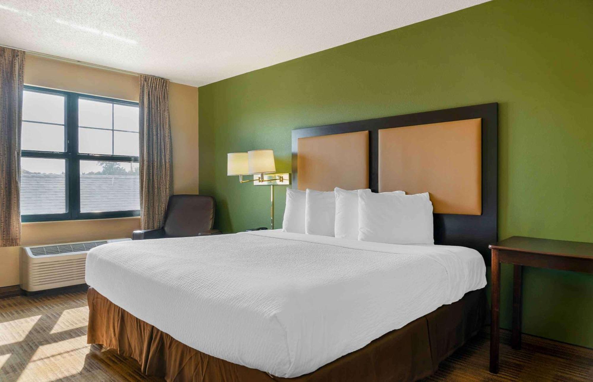 Extended Stay America Suites - Detroit - Canton Bagian luar foto