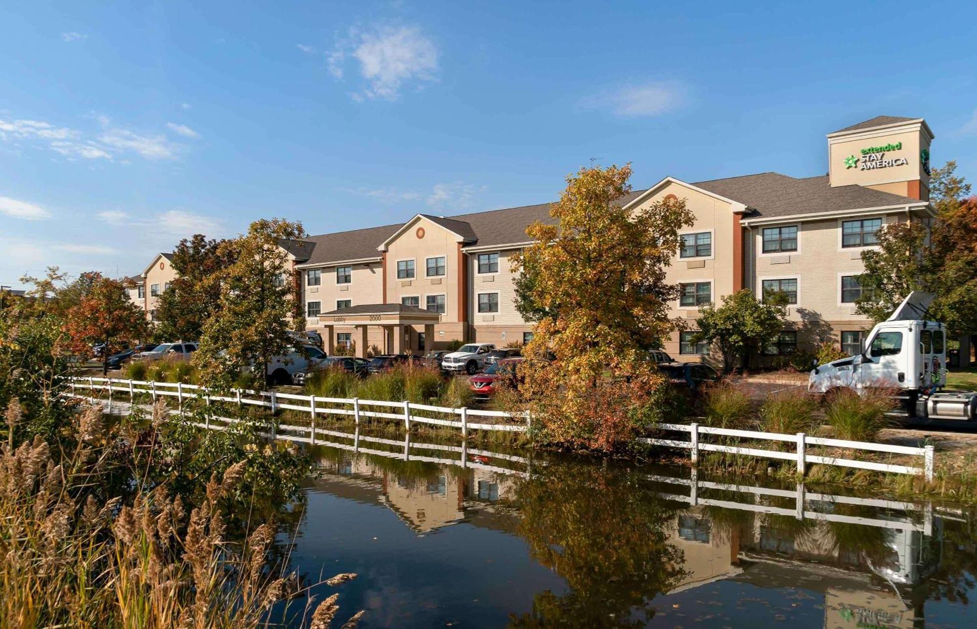 Extended Stay America Suites - Detroit - Canton Bagian luar foto