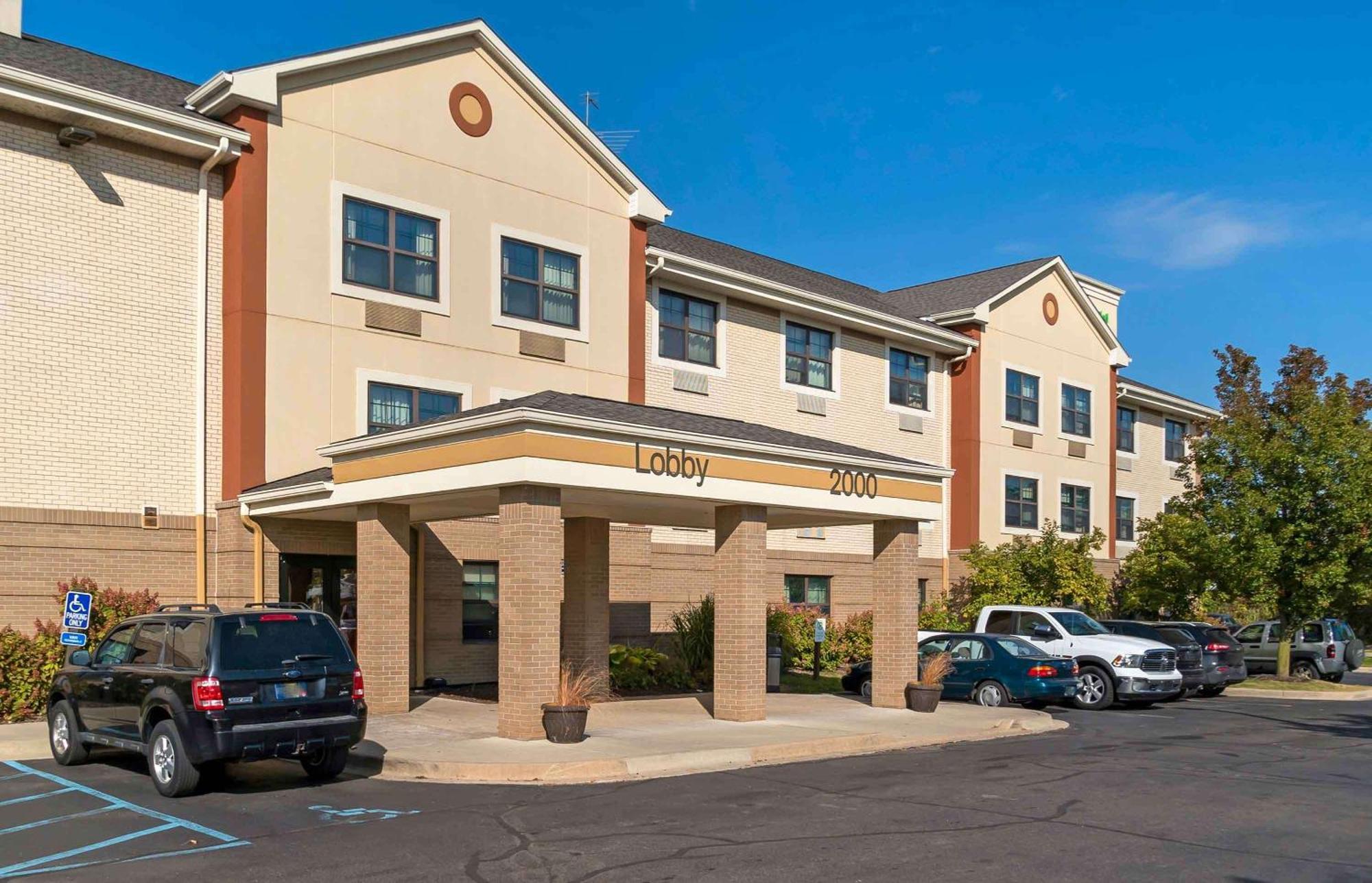 Extended Stay America Suites - Detroit - Canton Bagian luar foto