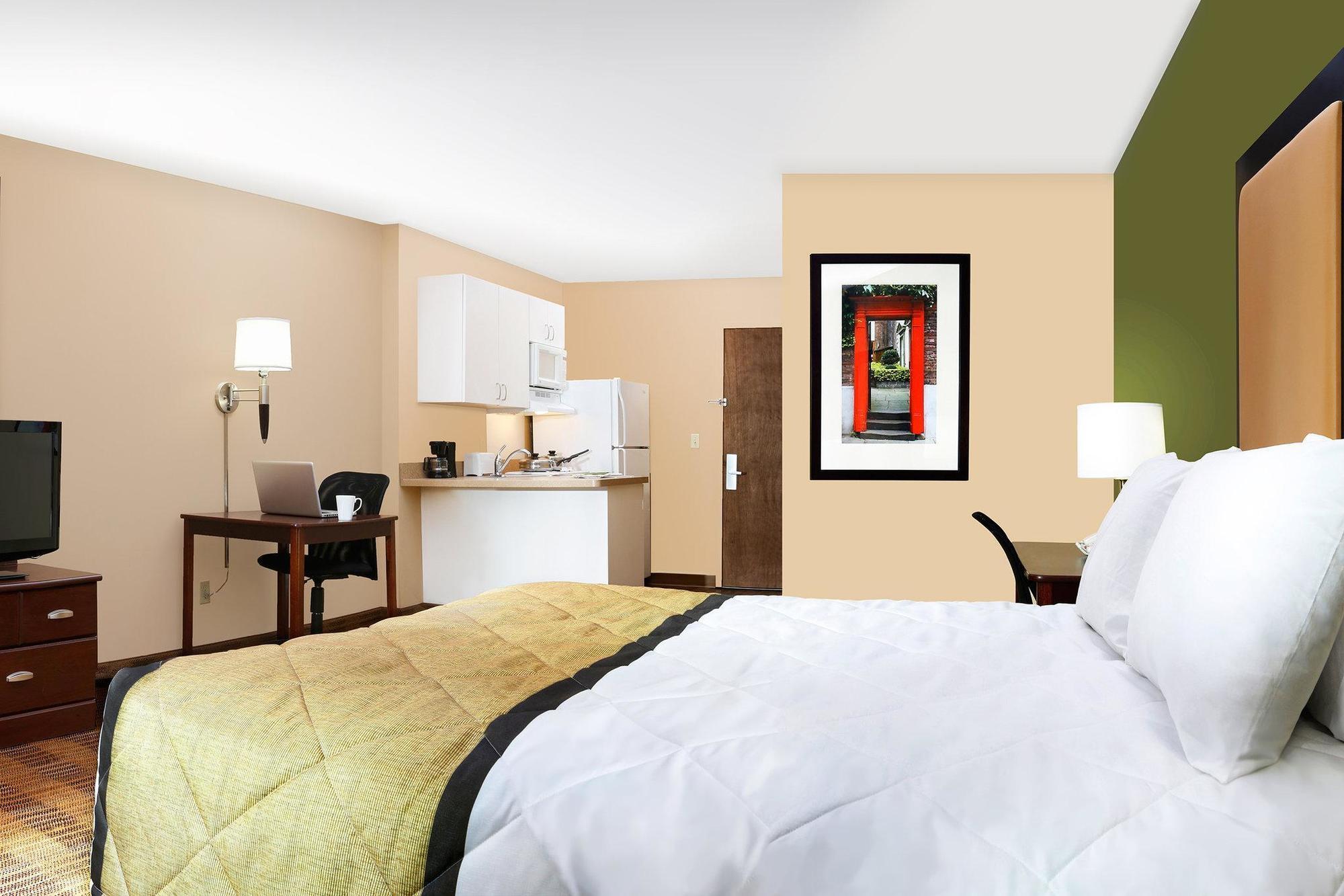 Extended Stay America Suites - Detroit - Canton Bagian luar foto
